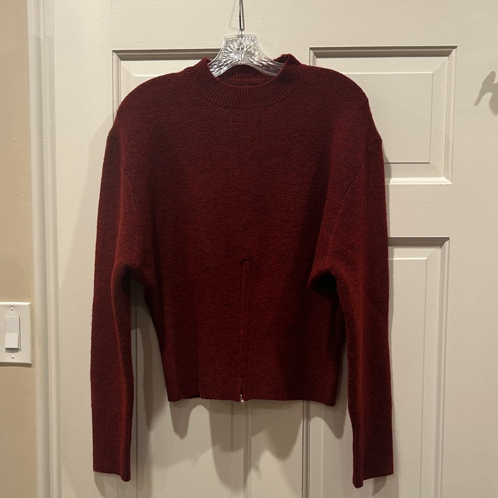 Commense Deep Red Women's Crew Neck Sweater
